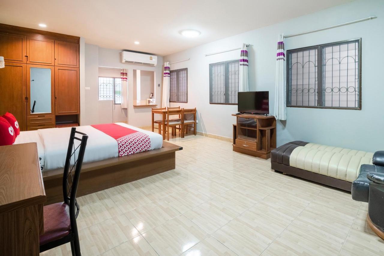 Oyo 663 Green Beach Room Pattaya Eksteriør bilde