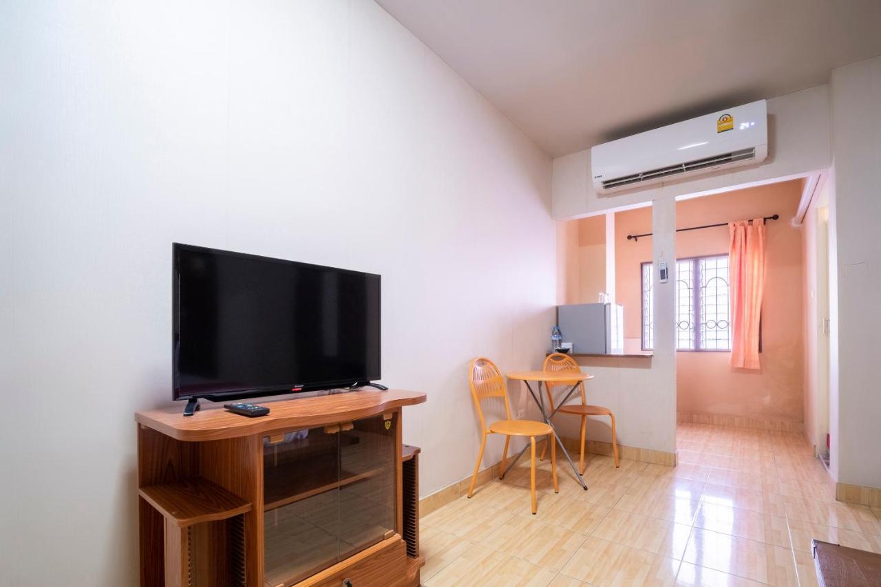 Oyo 663 Green Beach Room Pattaya Eksteriør bilde