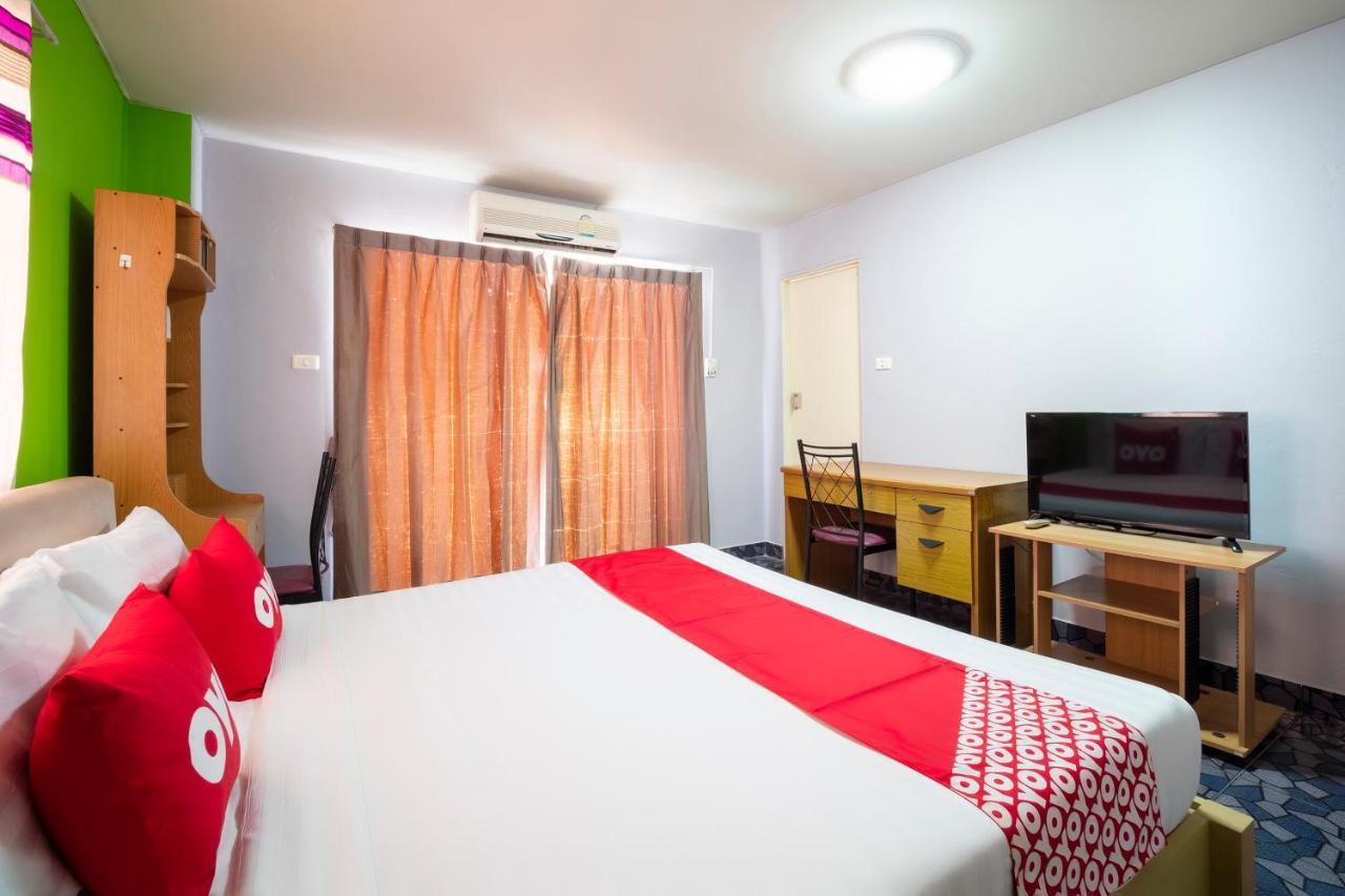 Oyo 663 Green Beach Room Pattaya Eksteriør bilde